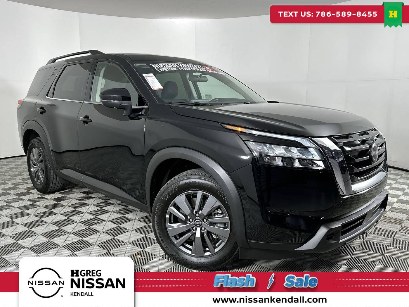 2025 Nissan Pathfinder SV — SUV — 2,743 mi — Palmetto Bay, FL