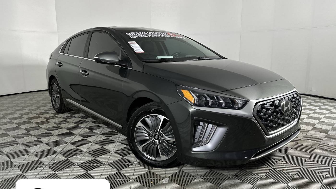 2022 Hyundai Ioniq Plug-In Hybrid Limited — Hatchback — 59,990 mi — Palmetto Bay, FL