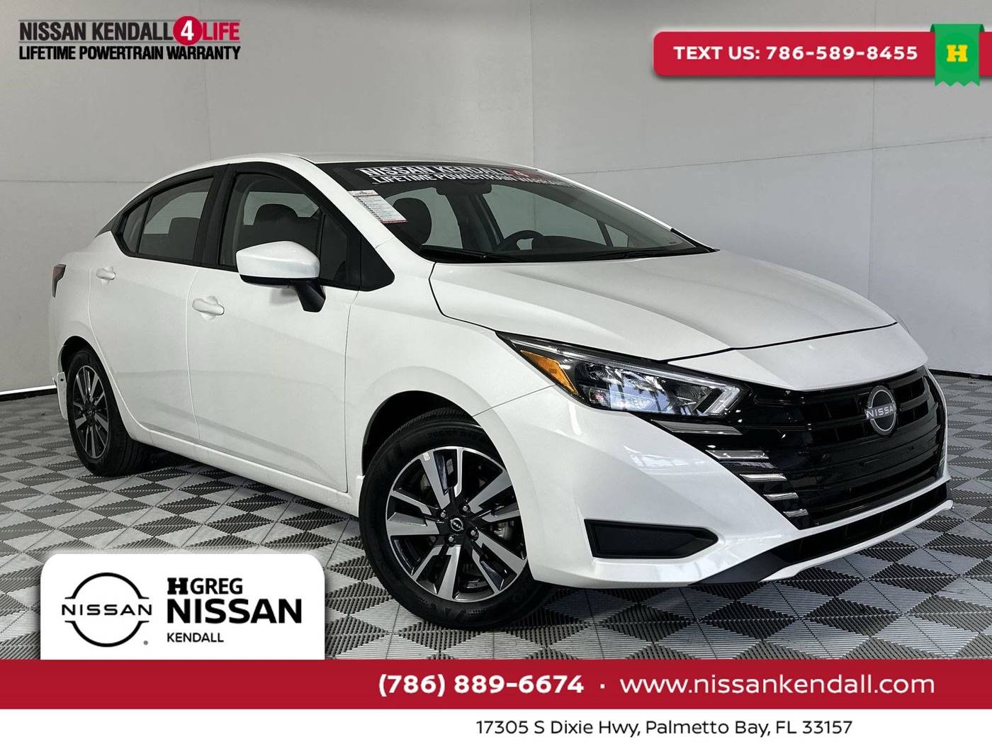 2025 Nissan Versa SV