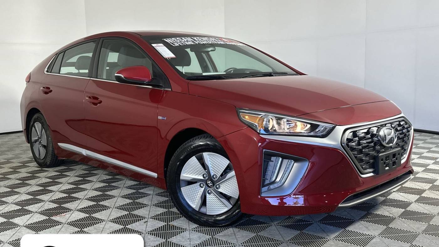2020 Hyundai Ioniq Hybrid SE — Hatchback — 31,377 mi — Palmetto Bay, FL