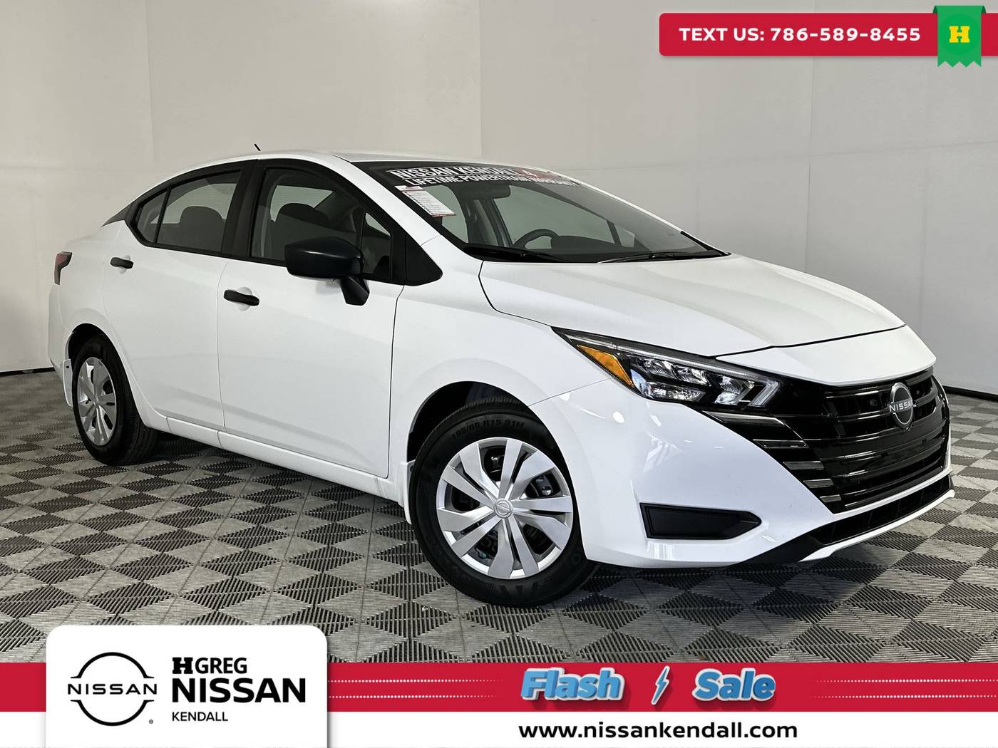 2025 Nissan Versa S — Sedan — 1,946 mi — Palmetto Bay, FL