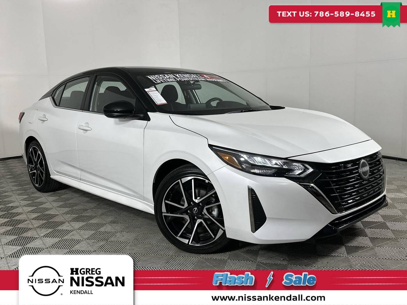 2025 Nissan Sentra SR — Sedan — 963 mi — Palmetto Bay, FL