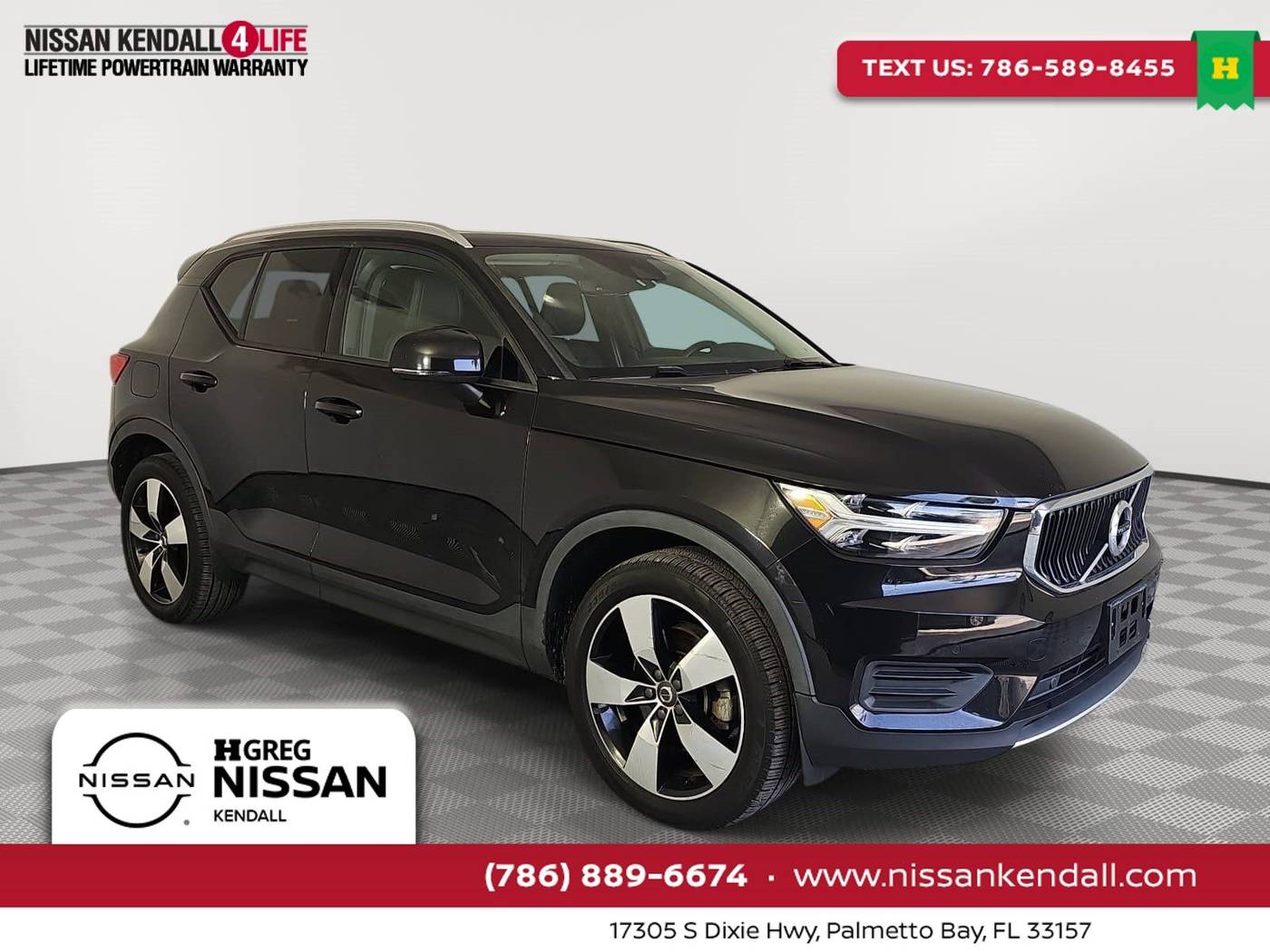 2020 Volvo XC40 Momentum