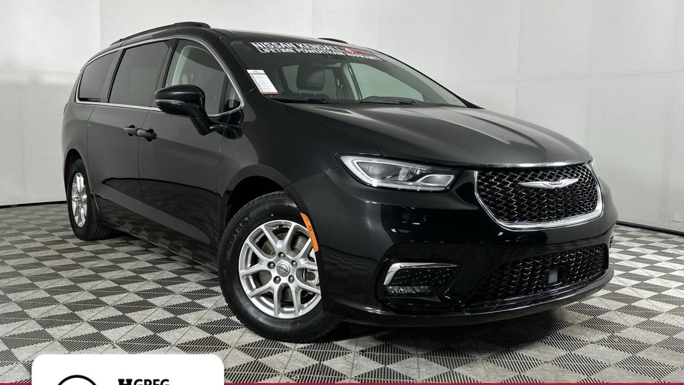 2022 Chrysler Pacifica Touring L — Minivan — 76,455 mi — Palmetto Bay, FL