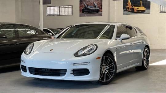 2015 Porsche Panamera Standard — Sedan — 120,599 mi — Panorma City, CA