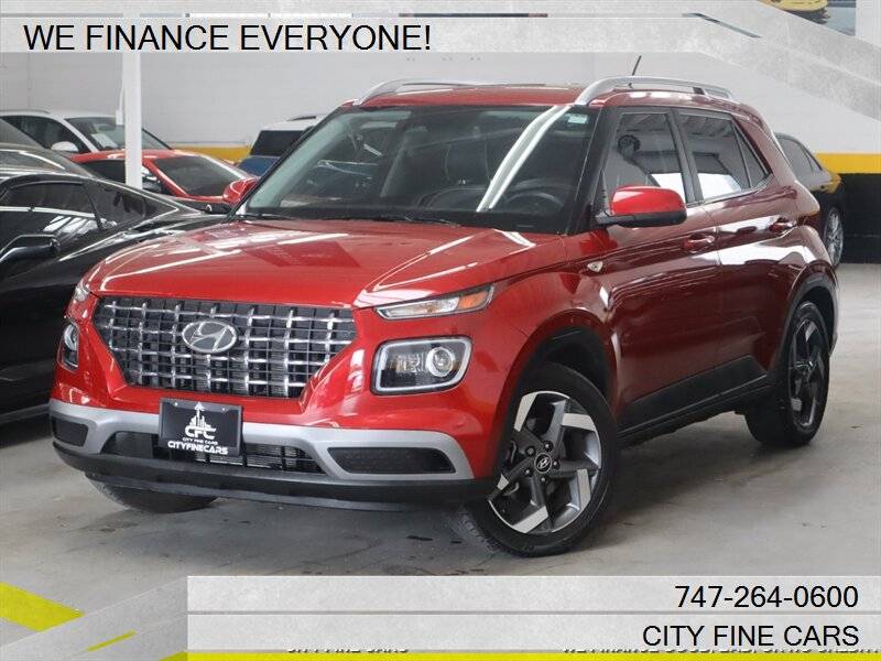 2023 Hyundai Venue Limited — SUV — 14,332 mi — Panorma City, CA