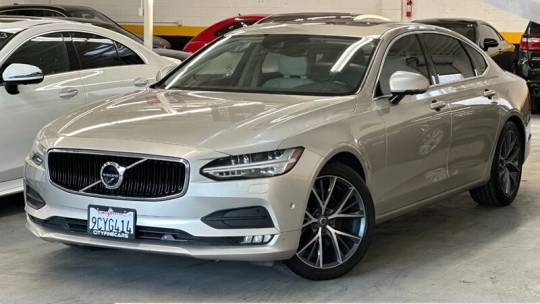 2018 Volvo S90 Momentum — Sedan — 99,351 mi — Panorma City, CA