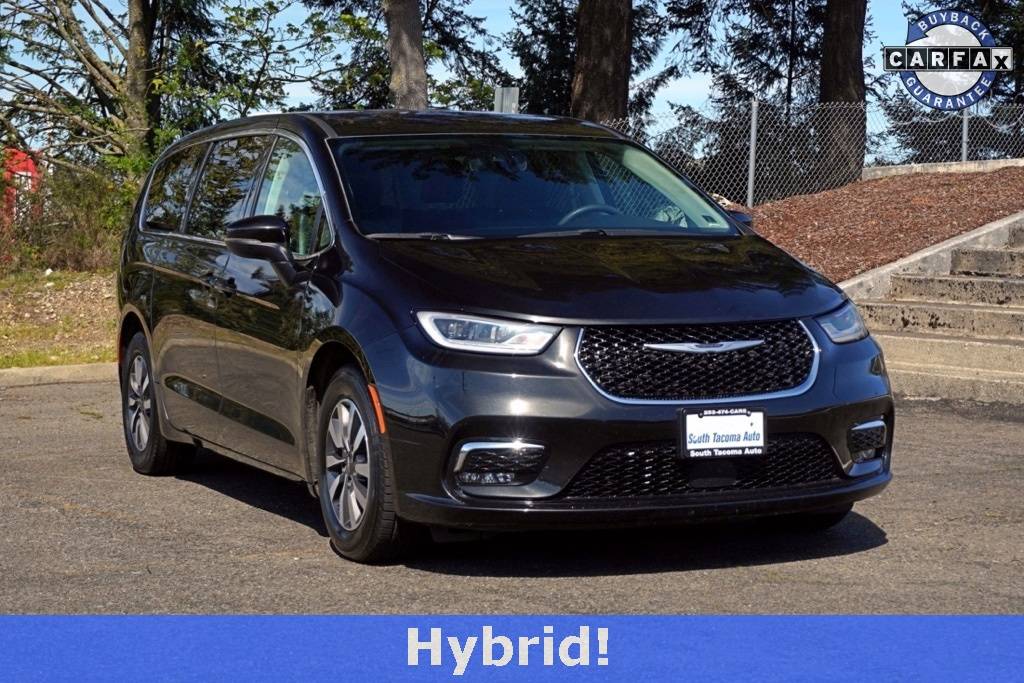 2023 Chrysler Pacifica Hybrid Touring L — Minivan — 63,978 mi — Tacoma, WA