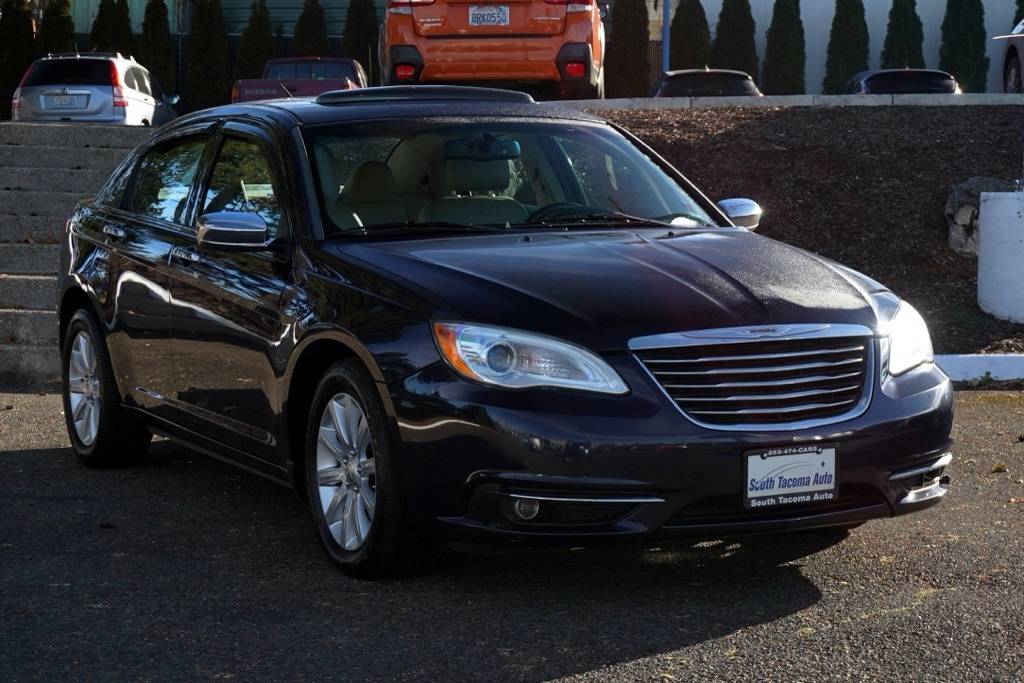 2014 Chrysler 200 Limited — Sedan — 39,030 mi — Tacoma, WA
