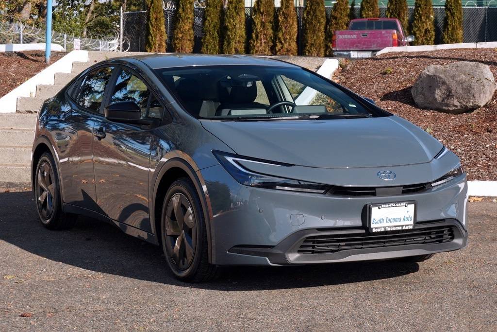 2024 Toyota Prius LE — Hatchback — 27,386 mi — Tacoma, WA