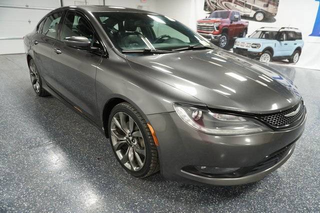 2015 Chrysler 200 S — Sedan — 131,165 mi — Auburn, IN