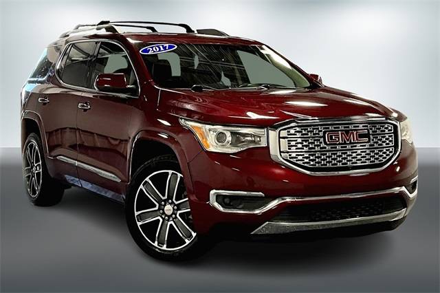 2017 GMC Acadia Denali — SUV — 128,695 mi — Auburn, IN