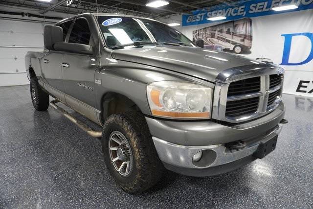 2006 Dodge Ram 1500 SLT — Pickup Truck — 209,334 mi — Auburn, IN