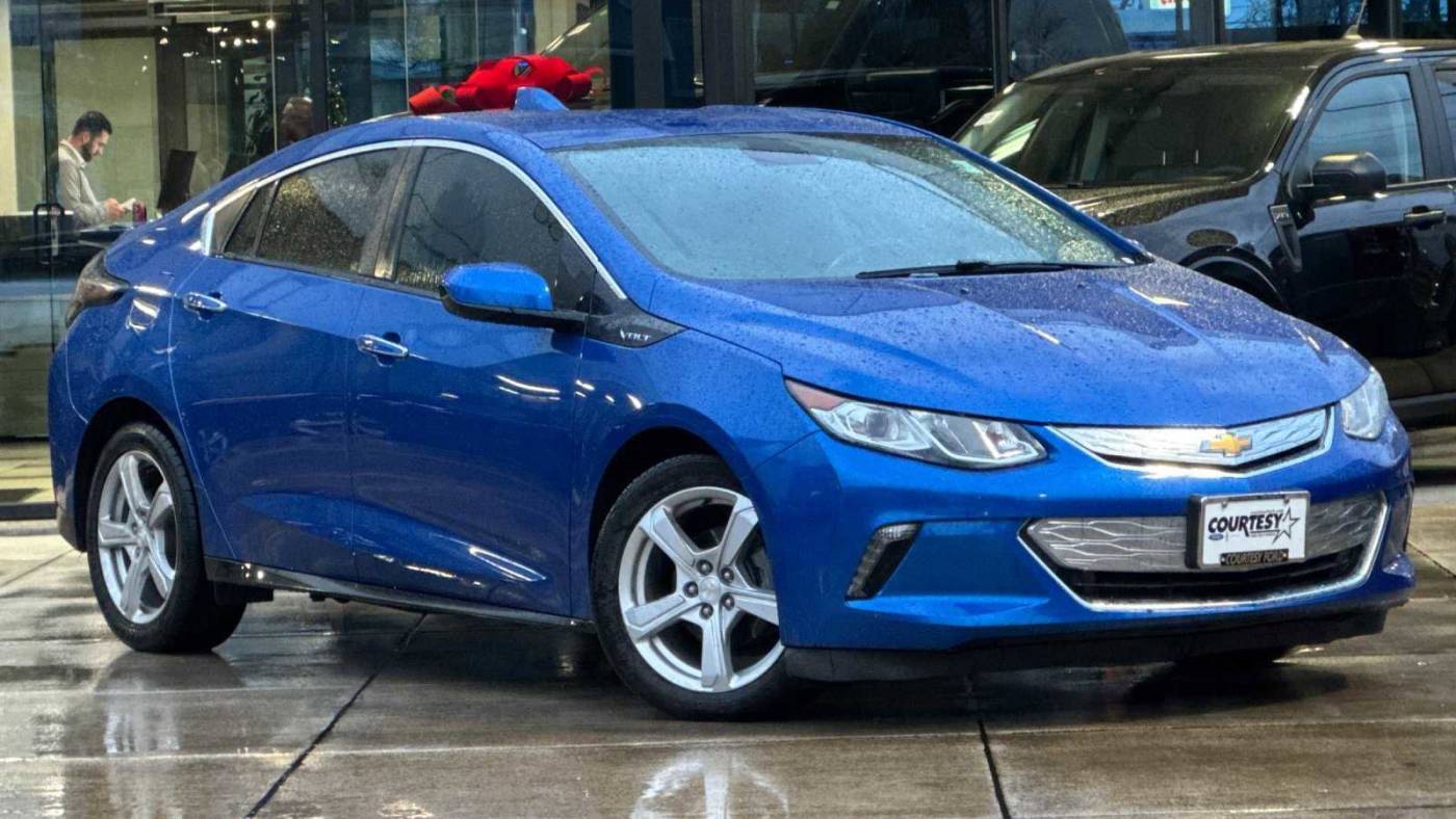 2017 Chevrolet Volt LT — Sedan — 44,433 mi — Portland, OR