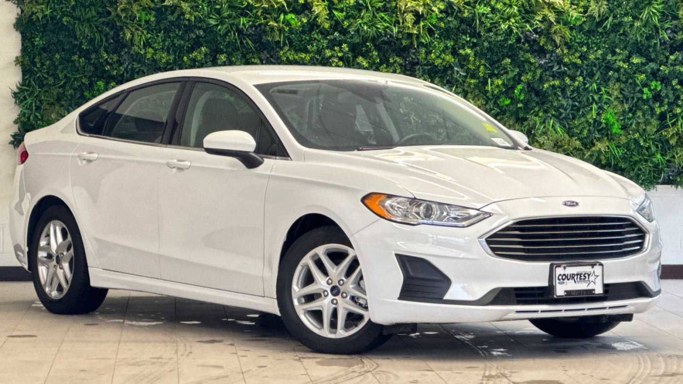 2019 Ford Fusion SE — Sedan — 15,569 mi — Portland, OR