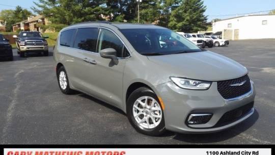 2022 Chrysler Pacifica Touring L — Minivan — 71,130 mi — Clarksville, TN