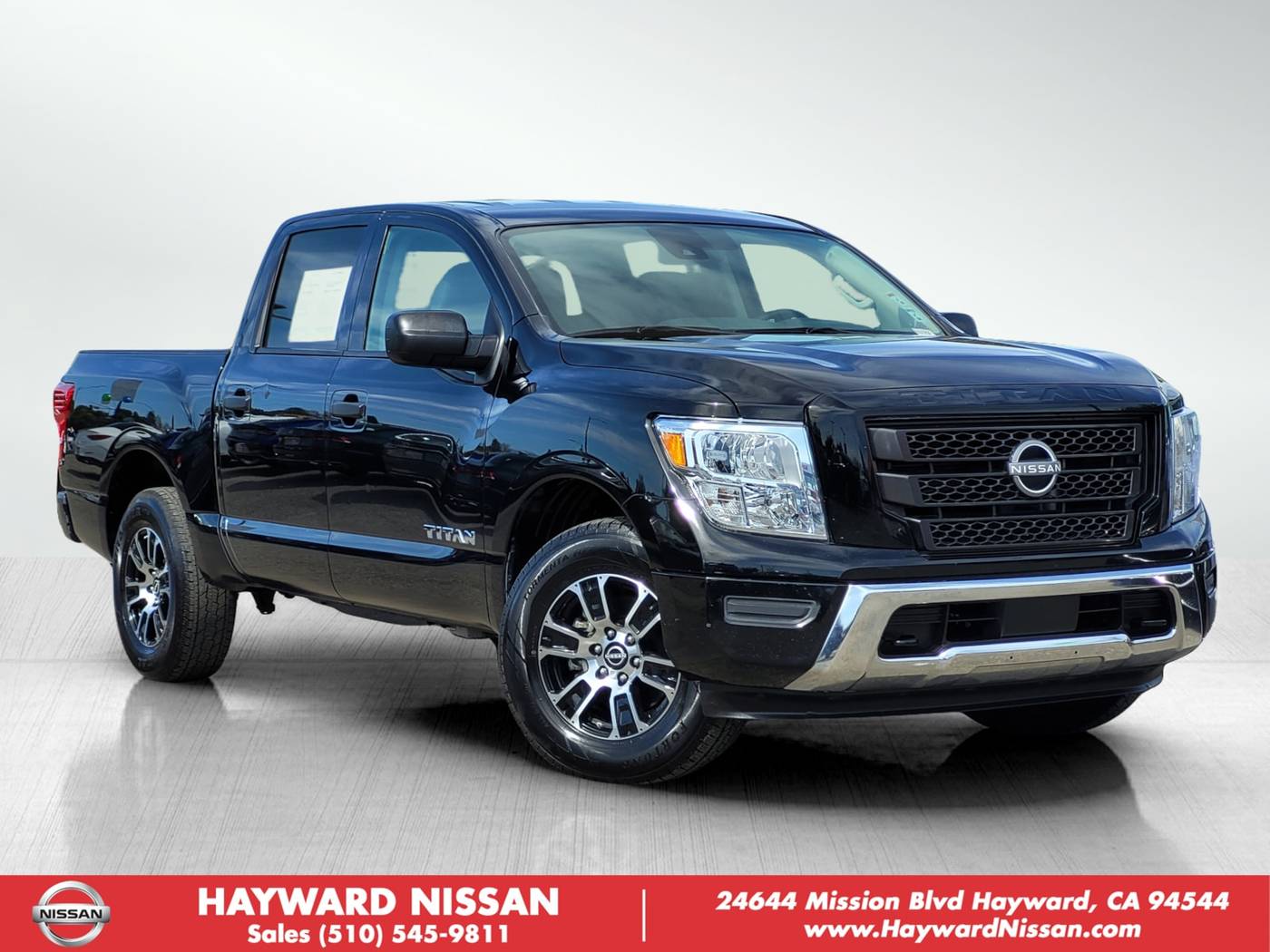 2023 Nissan Titan SV — Pickup Truck — 34,909 mi — Hayward, CA