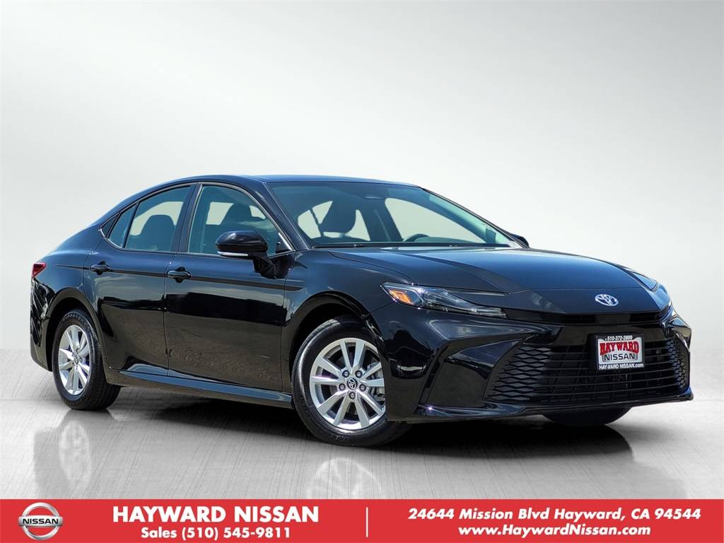 2025 Toyota Camry Hybrid LE — Sedan — 21,166 mi — Hayward, CA