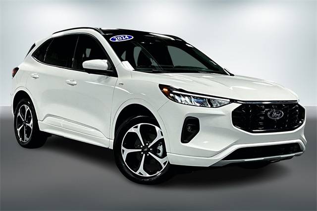 2024 Ford Escape ST-Line Select — SUV — 749 mi — Auburn, IN