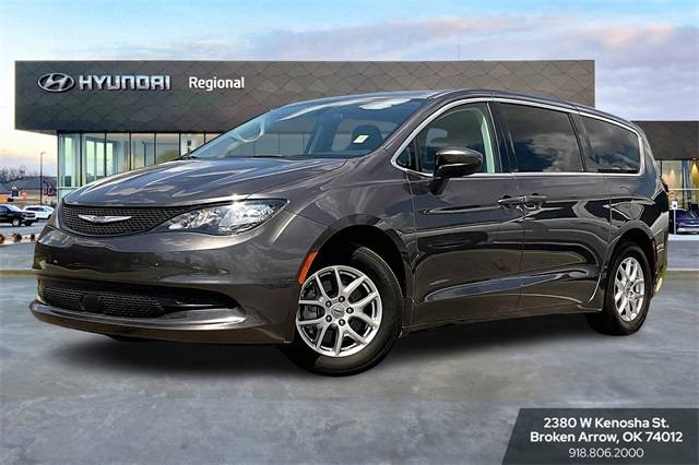 2022 Chrysler Voyager LX — Minivan — 37,377 mi — Broken Arrow, OK