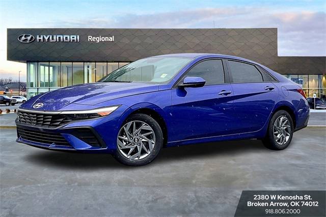 2024 Hyundai Elantra SEL — Sedan — 4,120 mi — Broken Arrow, OK