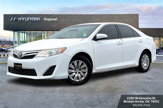 2014 Toyota Camry L — Sedan — 91,989 mi — Broken Arrow, OK