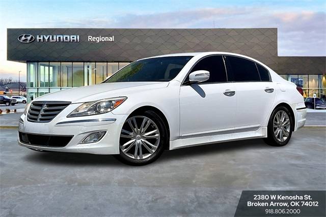 2013 Hyundai Genesis 3.8 — Sedan — 106,349 mi — Broken Arrow, OK