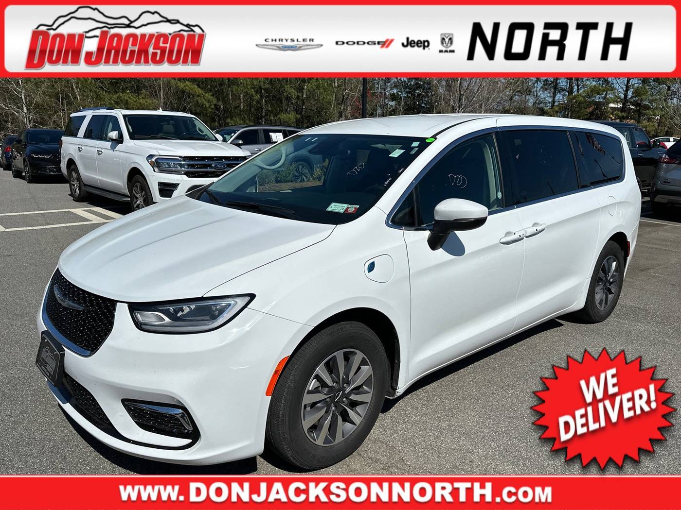 2023 Chrysler Pacifica Hybrid Touring L — Minivan — 67,640 mi — Cumming, GA