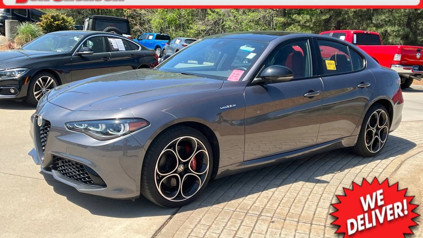 2024 Alfa Romeo Giulia Veloce