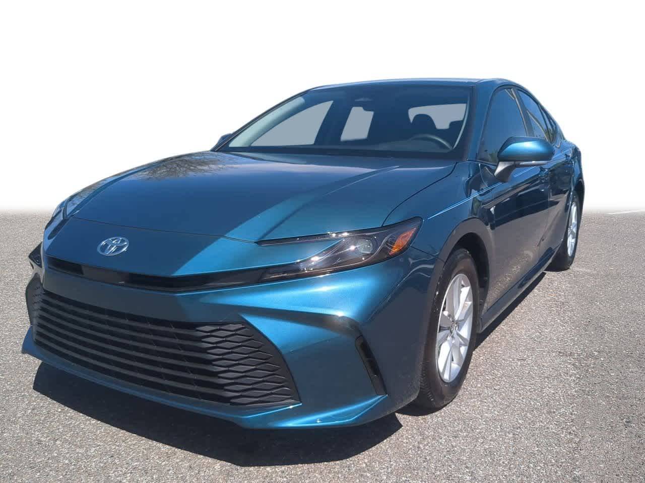 2025 Toyota Camry LE — Sedan — 10,277 mi — Wesley Chapel, FL