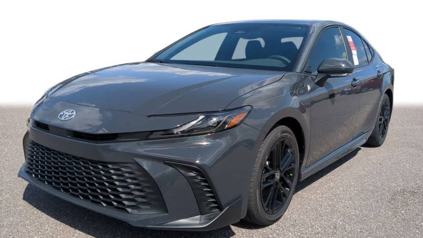 2025 Toyota Camry SE — Sedan — 150 mi — Wesley Chapel, FL