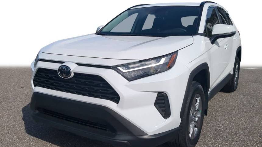 2024 Toyota RAV4 XLE — SUV — 9,525 mi — Wesley Chapel, FL