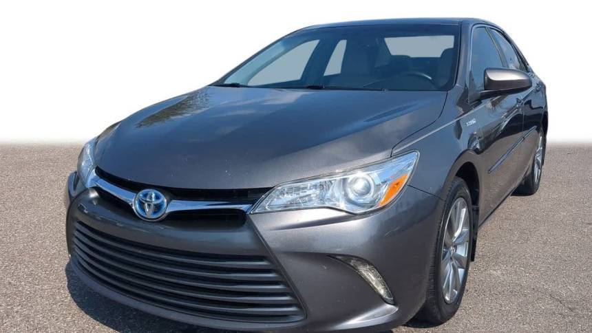 2017 Toyota Camry Hybrid XLE — Sedan — 124,510 mi — Wesley Chapel, FL