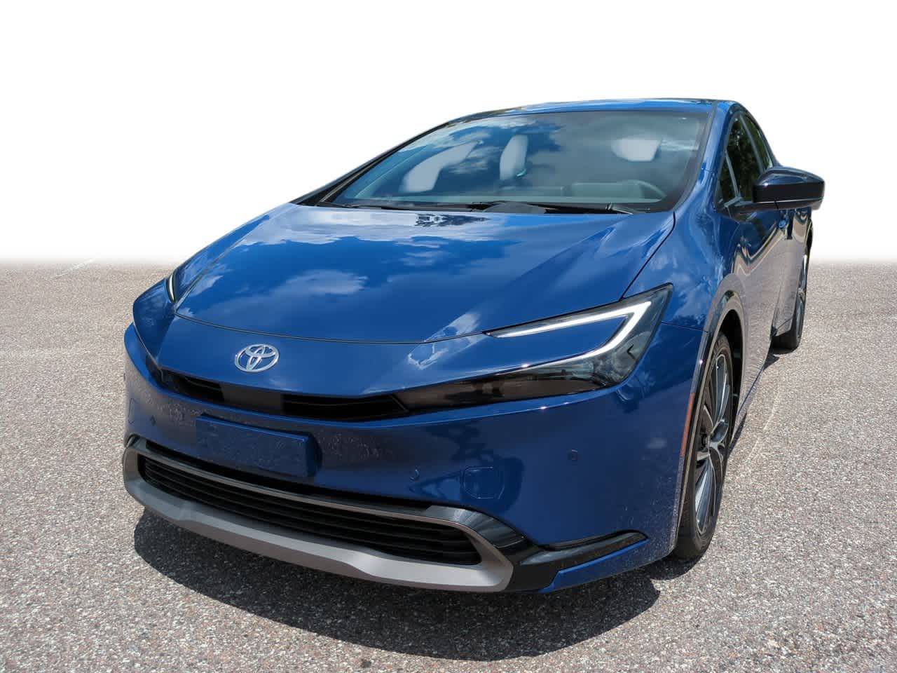 2025 Toyota Prius XLE — Hatchback — 117 mi — Wesley Chapel, FL