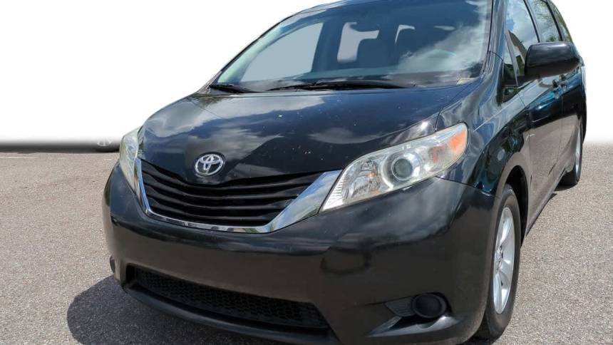 2014 Toyota Sienna LE