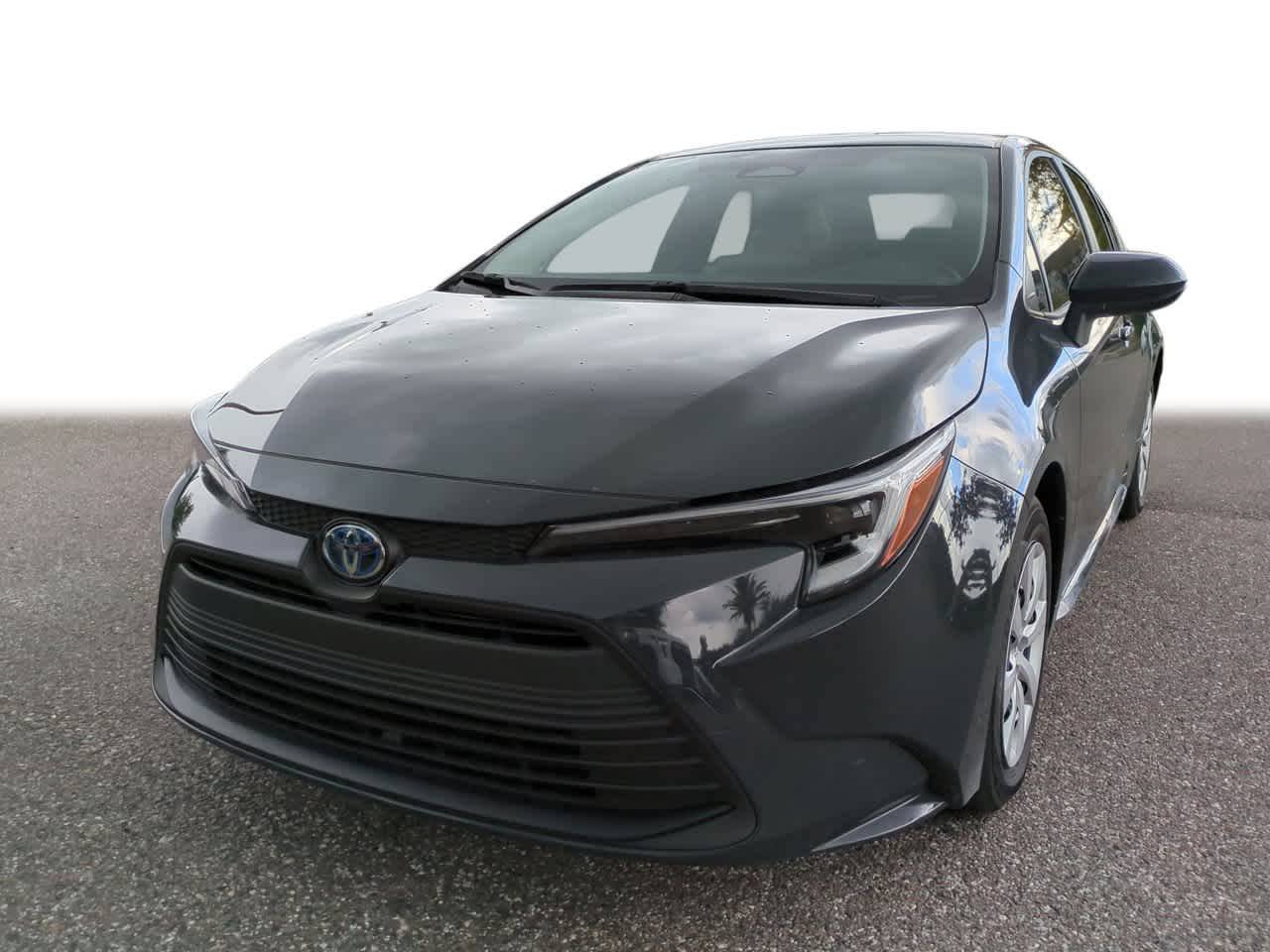 2025 Toyota Corolla Hybrid LE — Sedan — 5,250 mi — Wesley Chapel, FL