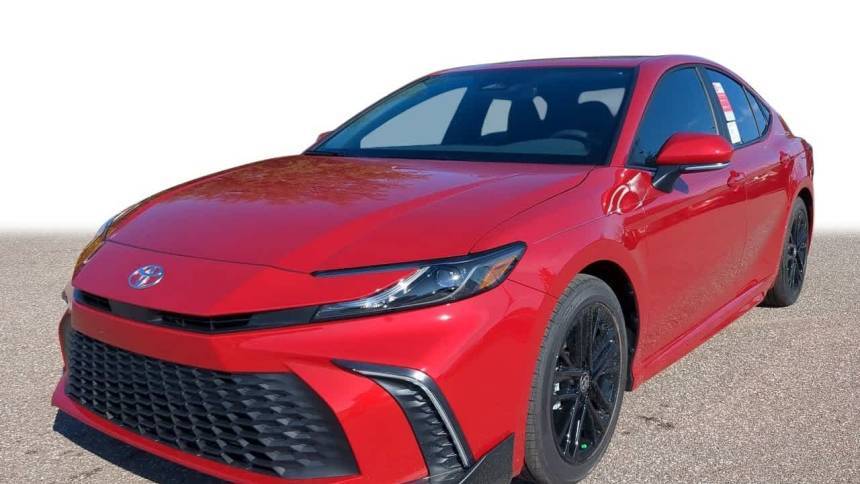 2025 Toyota Camry SE — Sedan — 2,629 mi — Wesley Chapel, FL
