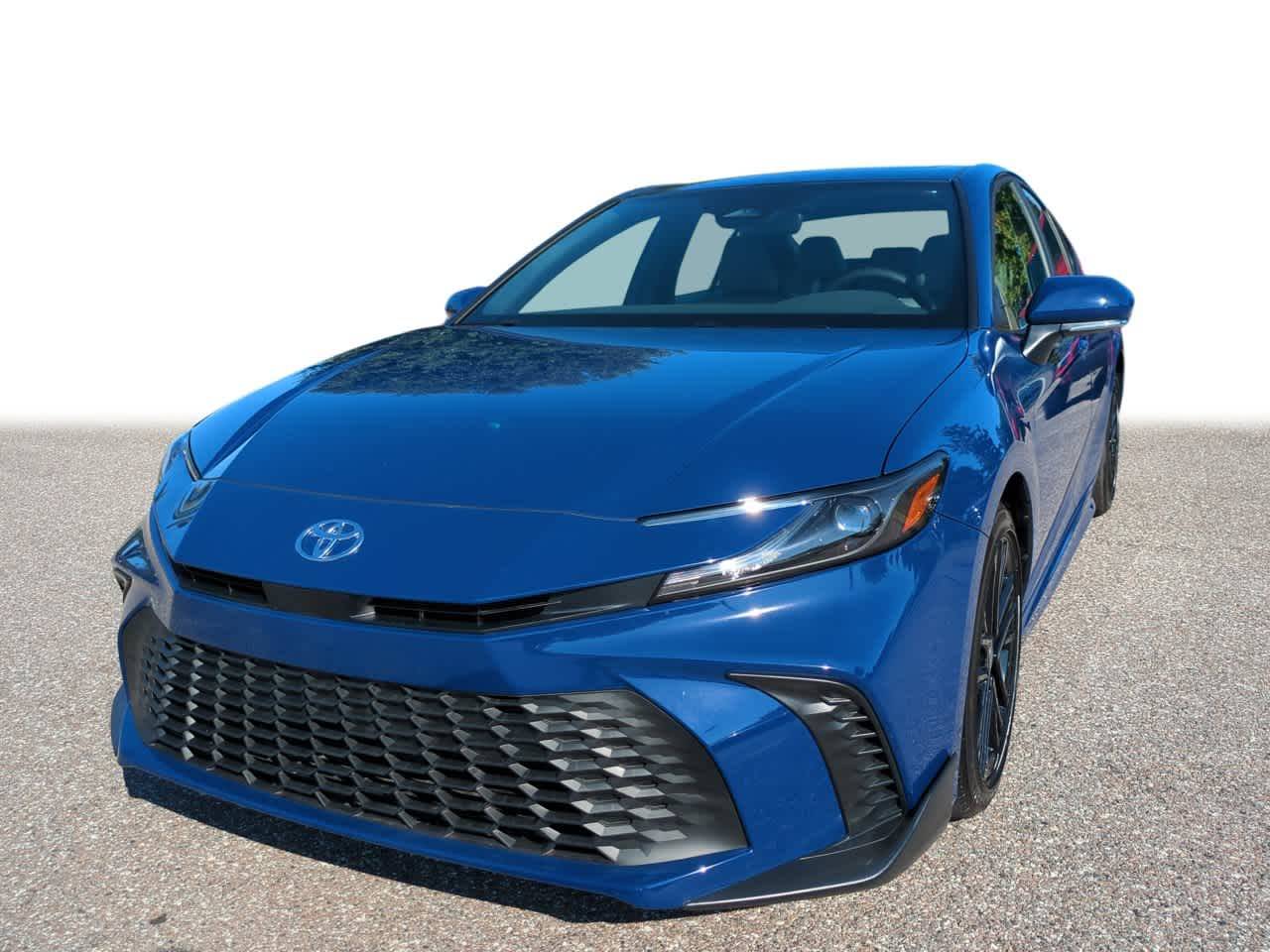 2025 Toyota Camry Hybrid SE — Sedan — 5 mi — Wesley Chapel, FL
