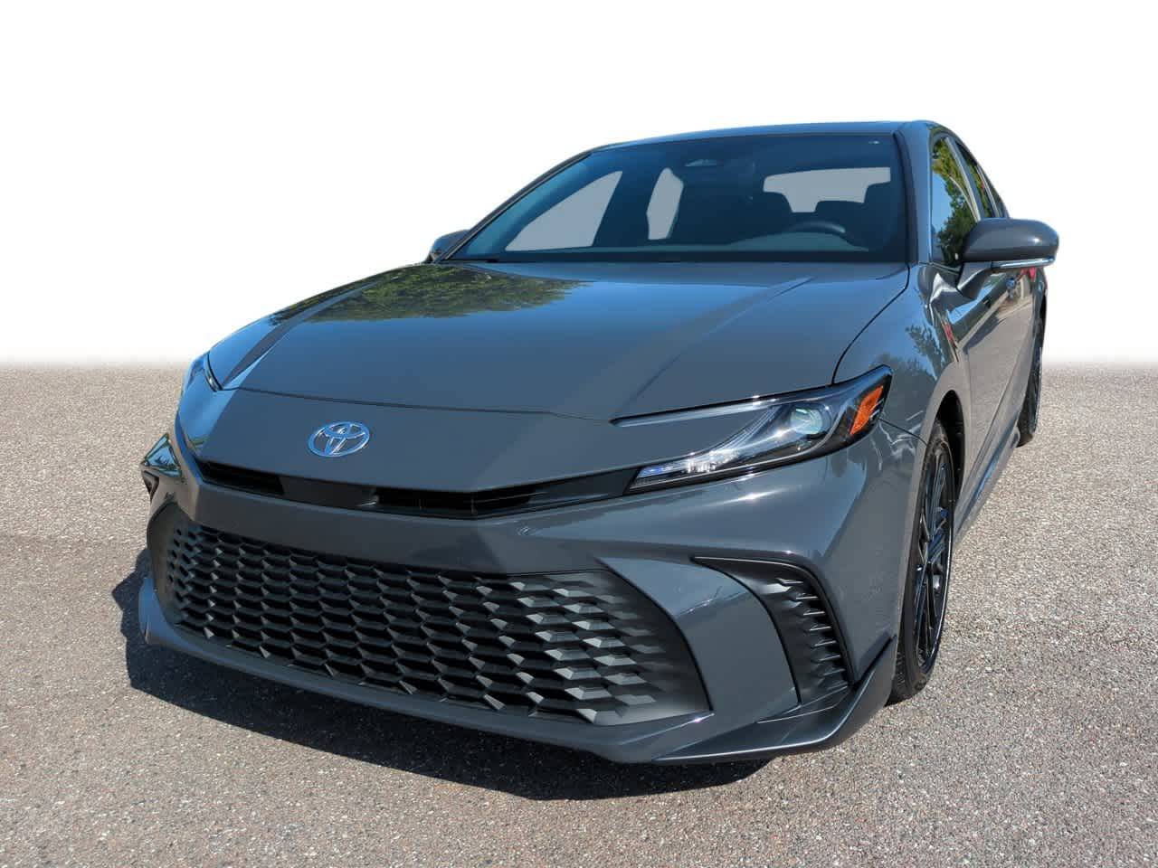 2025 Toyota Camry Hybrid SE — Sedan — 1,678 mi — Wesley Chapel, FL
