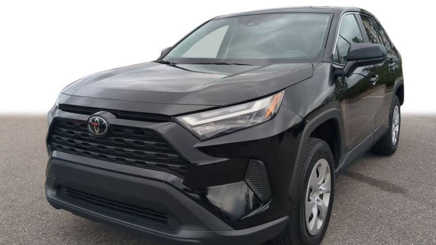 2024 Toyota RAV4 LE — SUV — 28,226 mi — Wesley Chapel, FL