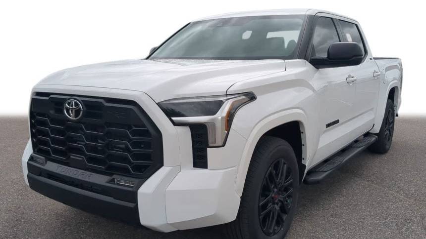 2025 Toyota Tundra SR5 — Pickup Truck — 5,768 mi — Wesley Chapel, FL