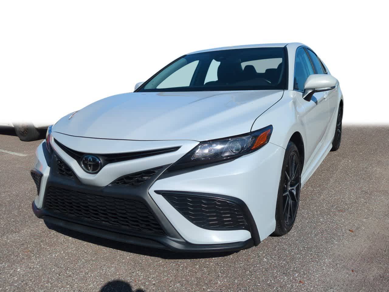 2024 Toyota Camry SE — Sedan — 16,968 mi — Wesley Chapel, FL