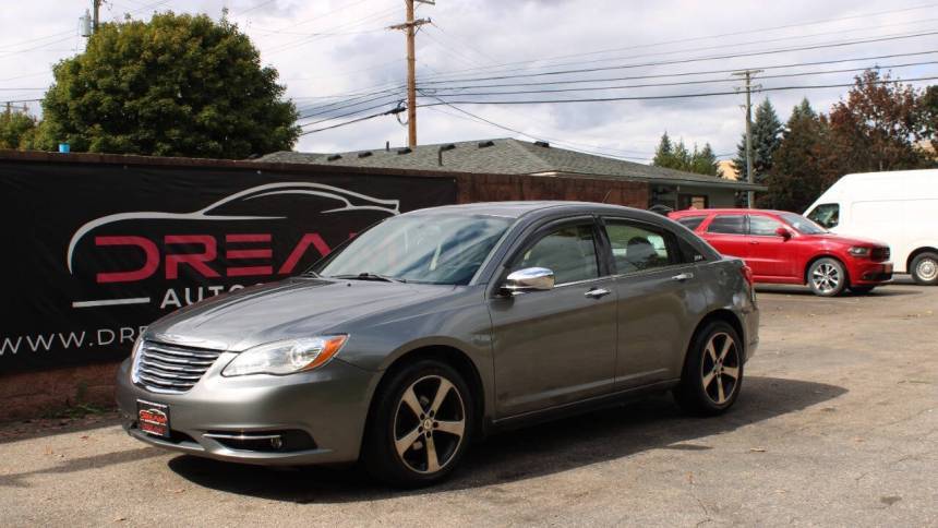 2012 Chrysler 200 Limited — Sedan — 126,597 mi — Shelby Township, MI