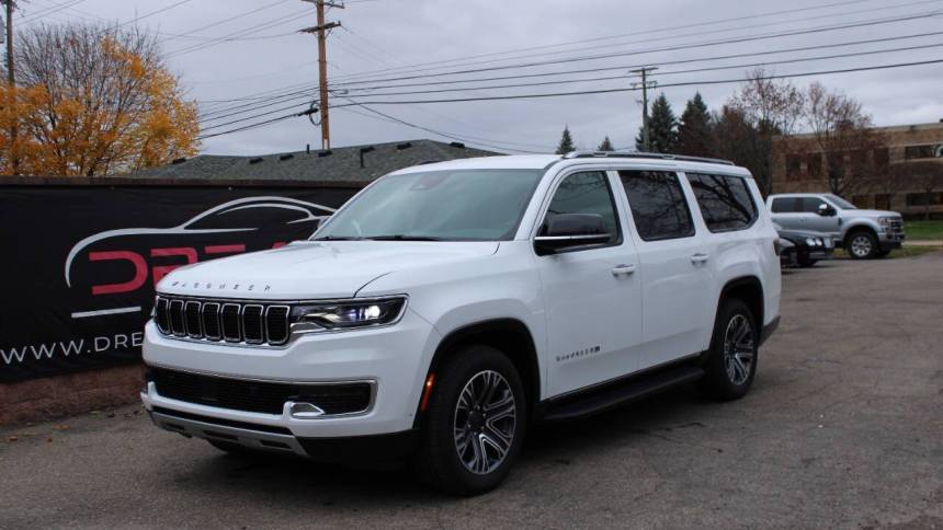 2023 Jeep Wagoneer Series II — SUV — 15,605 mi — Shelby Township, MI