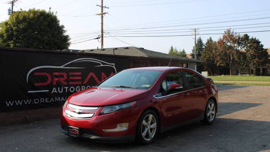 2013 Chevrolet Volt Base — Sedan — 101,372 mi — Shelby Township, MI