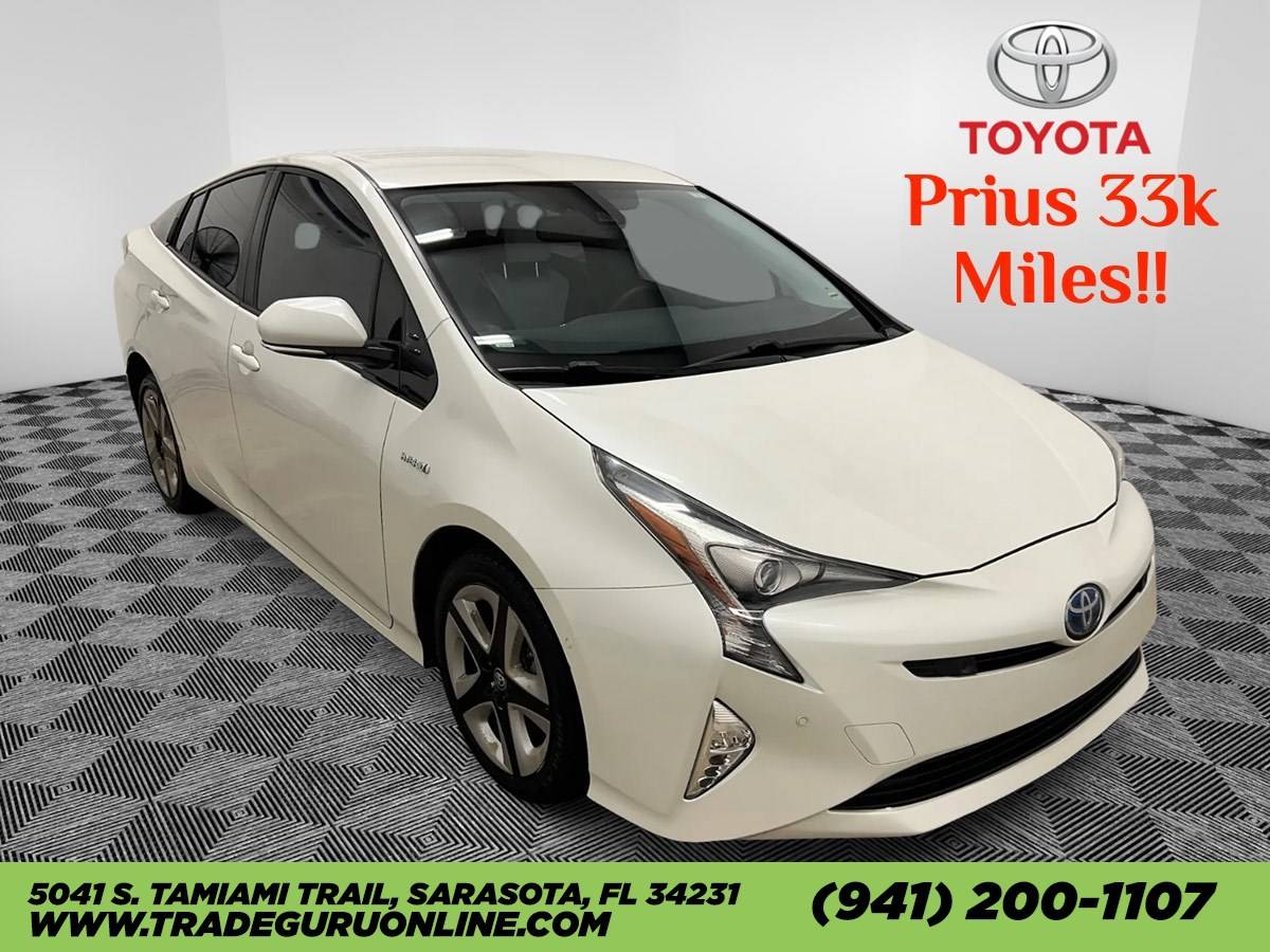 2017 Toyota Prius Four — Hatchback — 33,992 mi — Sarasota, FL