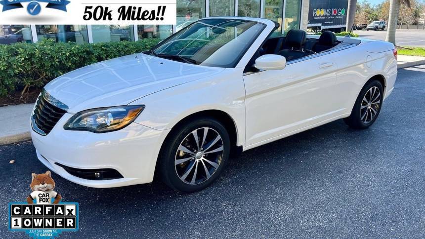 2013 Chrysler 200 S — Convertible — 51,995 mi — Sarasota, FL