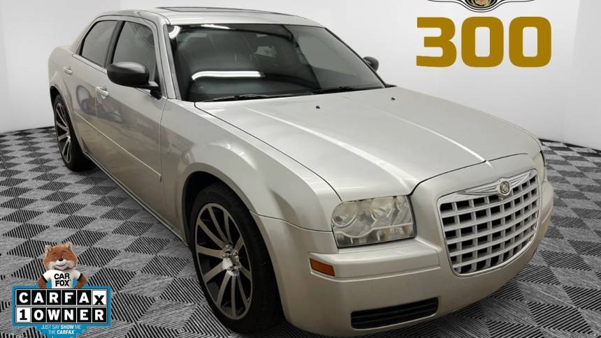 2005 Chrysler 300 Base