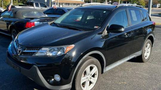 2013 Toyota RAV4 XLE — SUV — 196,263 mi — Newport News, VA