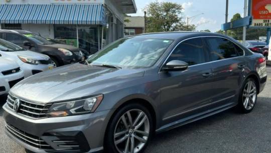 2016 Volkswagen Passat 1.8T R-Line — Sedan — 135,629 mi — Newport News, VA